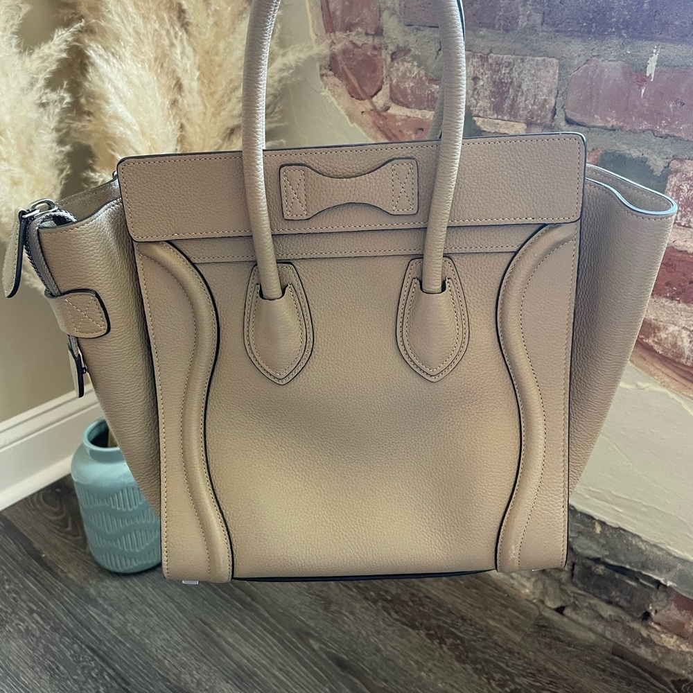 Authenticated Celine tote micro luggage drummed calfskin in Dune - Picture 2 of 12